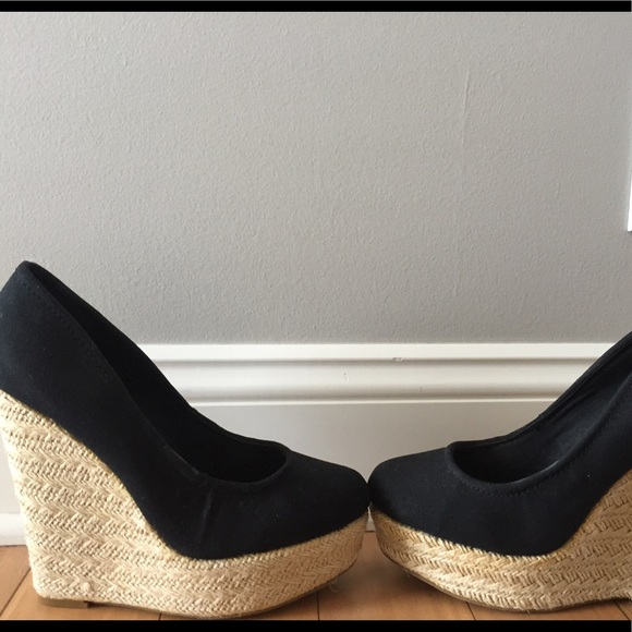 Madden girl wedges - Picture 3 of 3